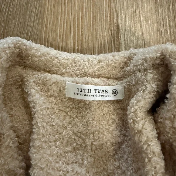 12th Tribe Checkered Jacket - Picture 3 of 3